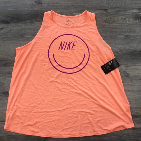 Nike Tops - Nike Dri-FIT Smile Work Out Tank Top Peach
